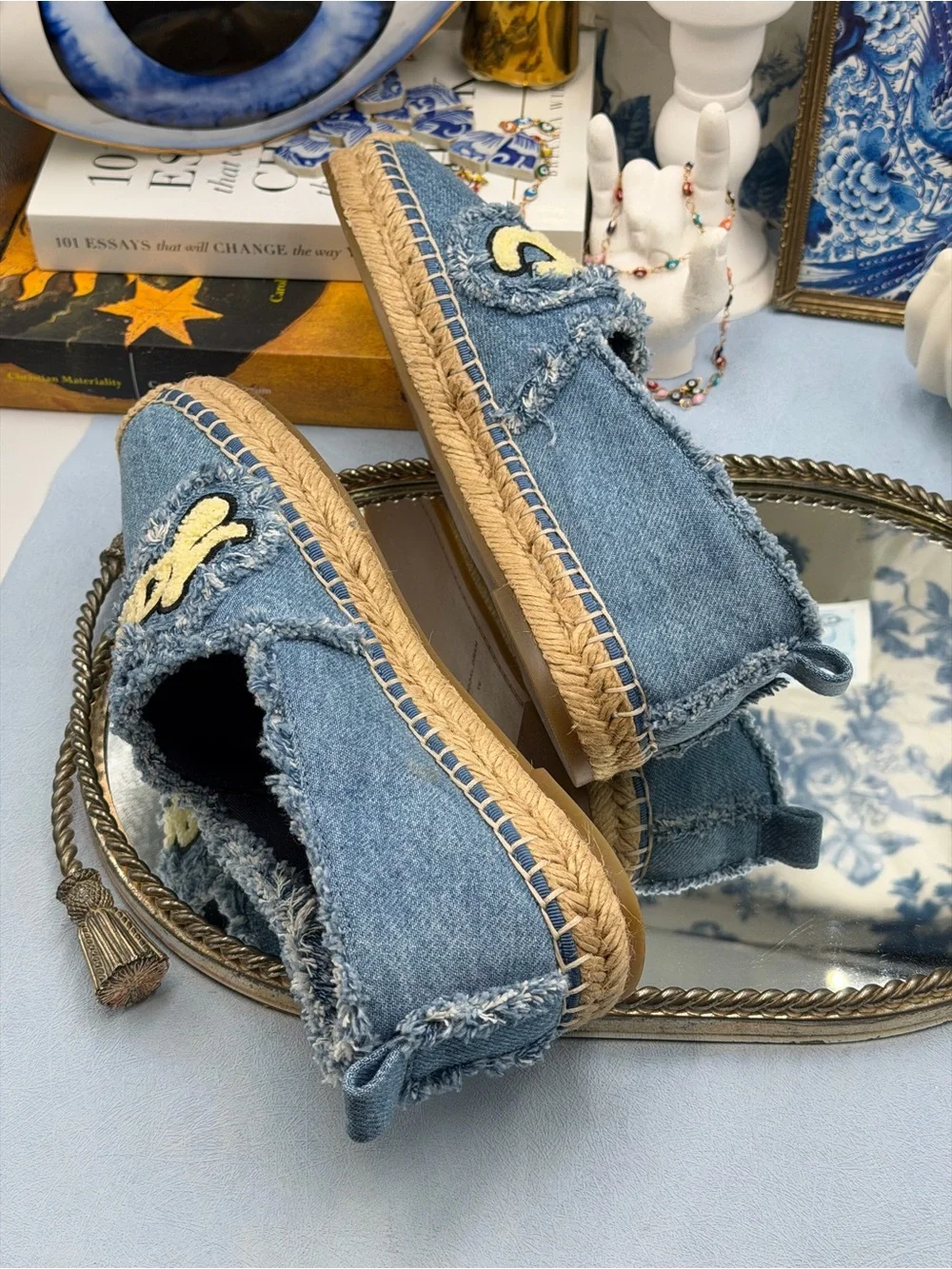 🆕 MARC JACOBS 🧿 NWOB The Marc Frayed Embroidered Logo Espadrille, Denim - Sz 7